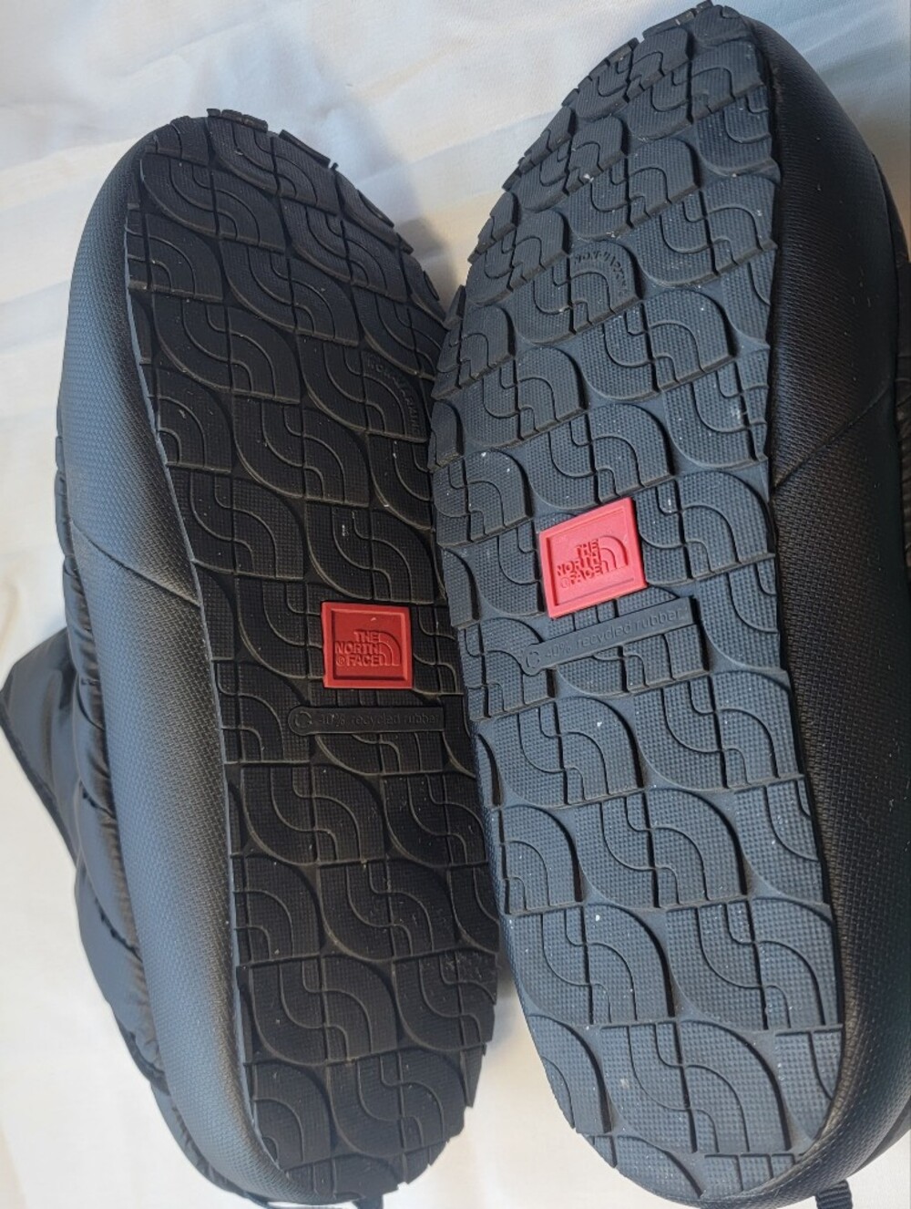 The North Face Quilted Puffer Bootie Slippers Men's 12 Thermoball Eco Traction - Picture 5 of 7